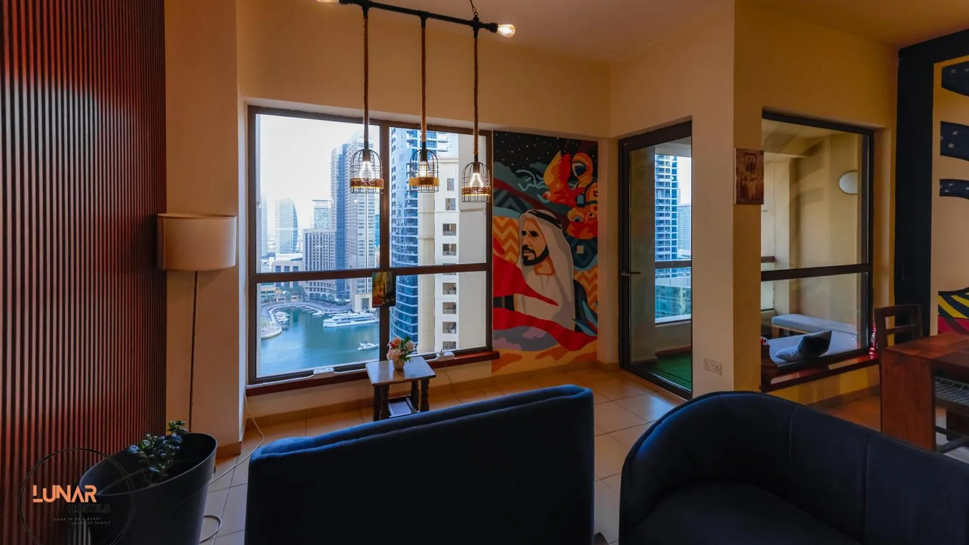 Lunar Hostel - Jbr Dubai Pansiyon