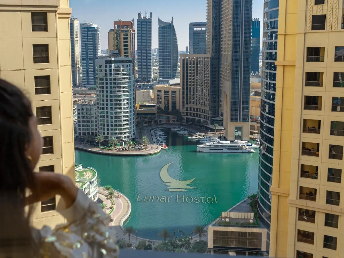 Lunar Hostel - Jbr Dubai Homestay