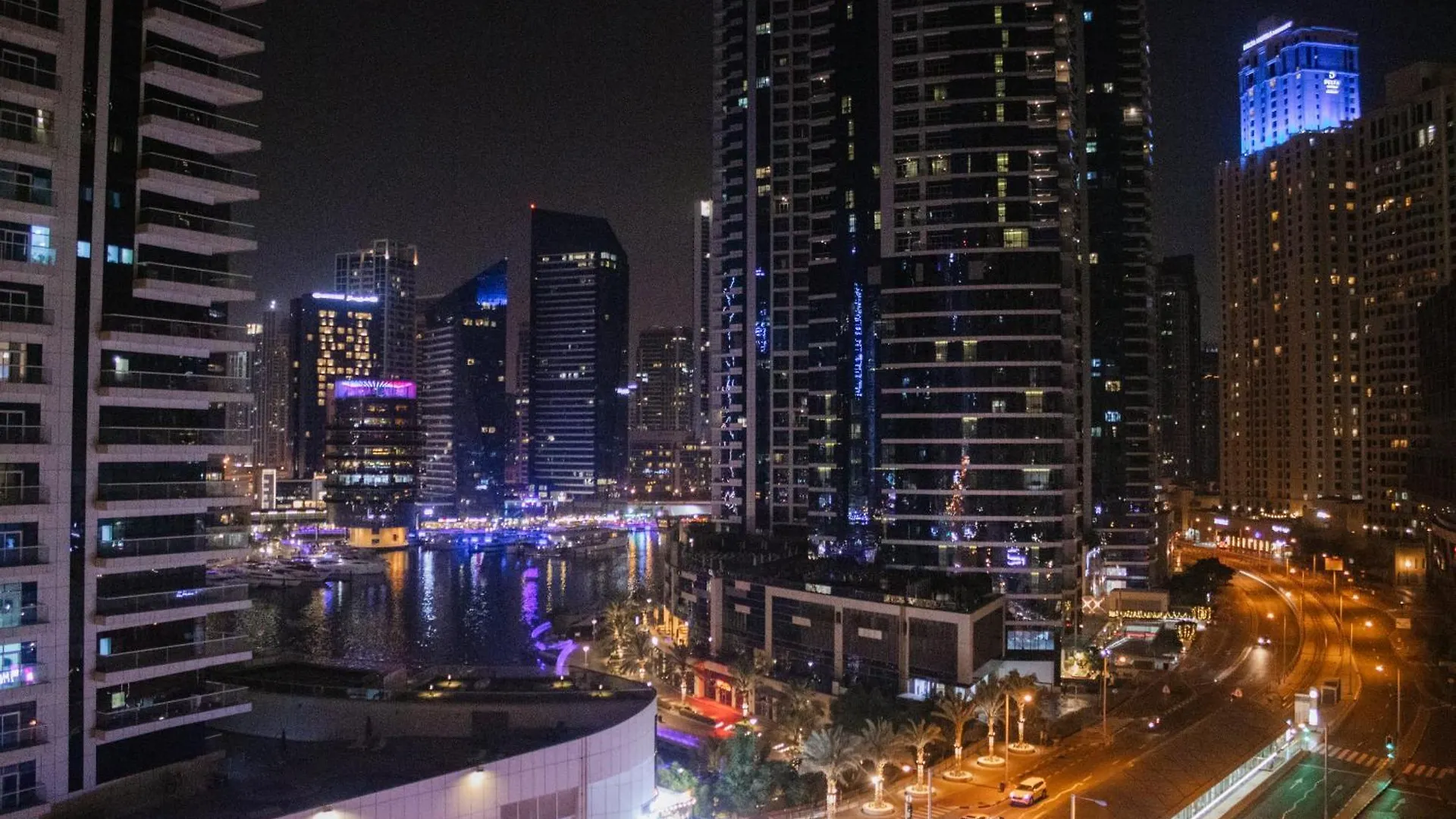 Homestay Lunar Hostel - Jbr Dubai