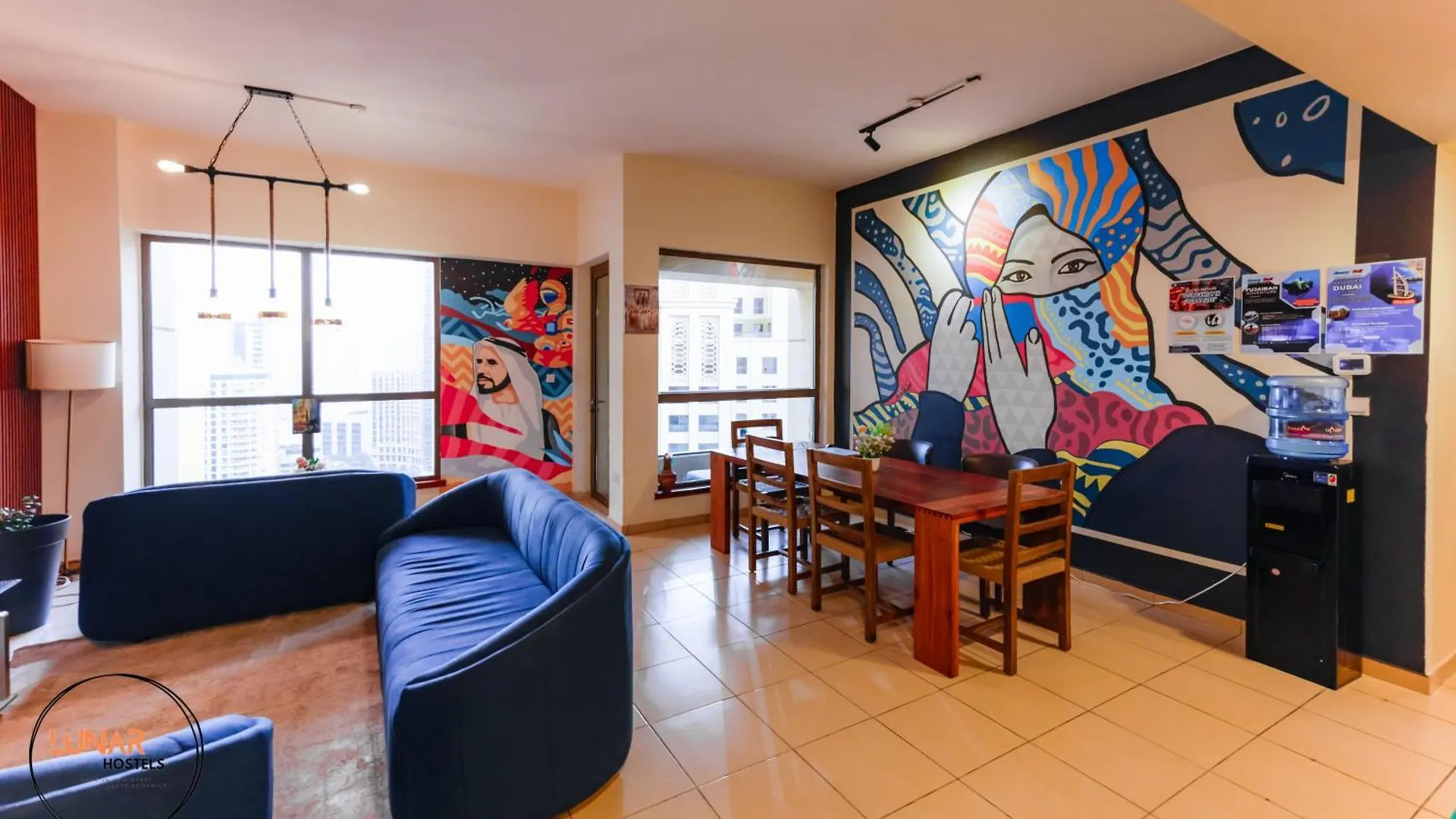 Lunar Hostel - Jbr Dubai